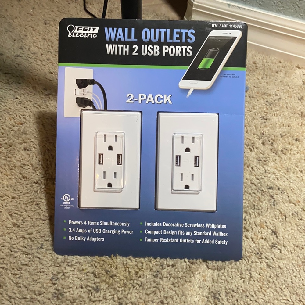 New FEIT wall outlets with 2 USB ports.  2 pack